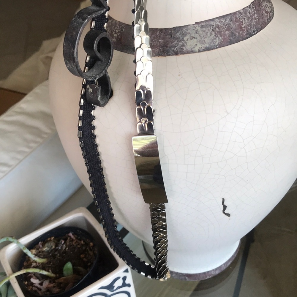 Vintage women’s fish scale‎ silver belt in excellent condition